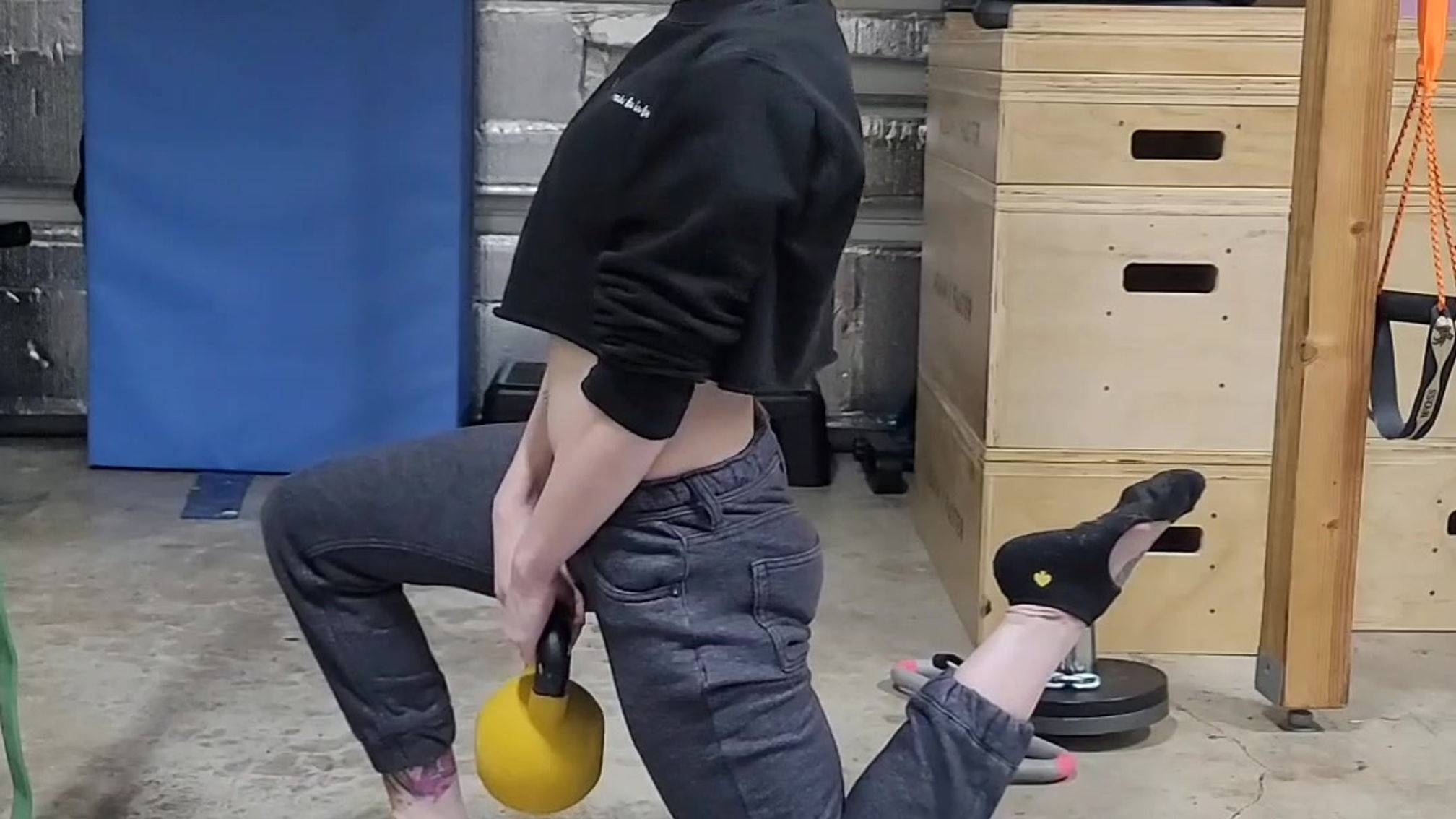 Long lunge +back bend